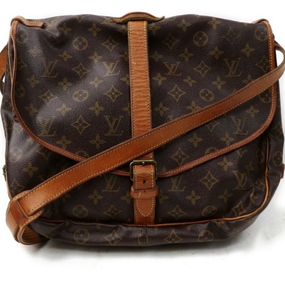 Auth preloved vintage Louis Vuitton Saumur 35 Large Messenger Bag. - Picture 1 of 16